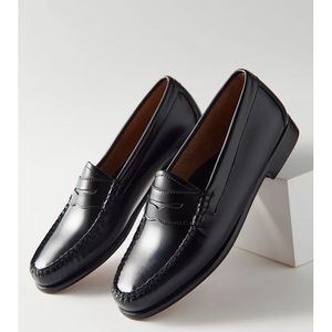 Bass Weejuns - Wayfarer Black Sz 6